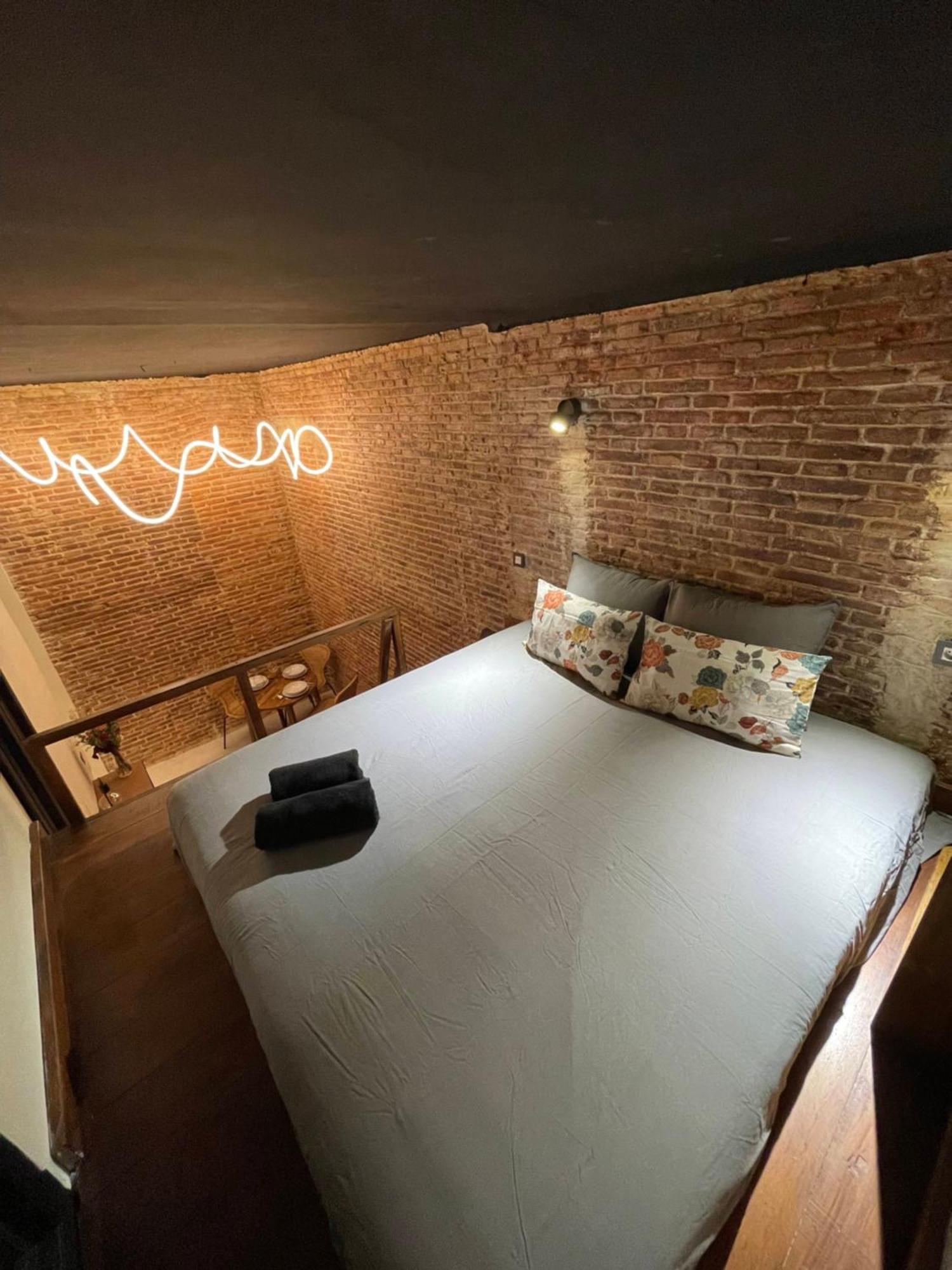 Apartamento Moderno En Edificio Historico Madrid Kültér fotó