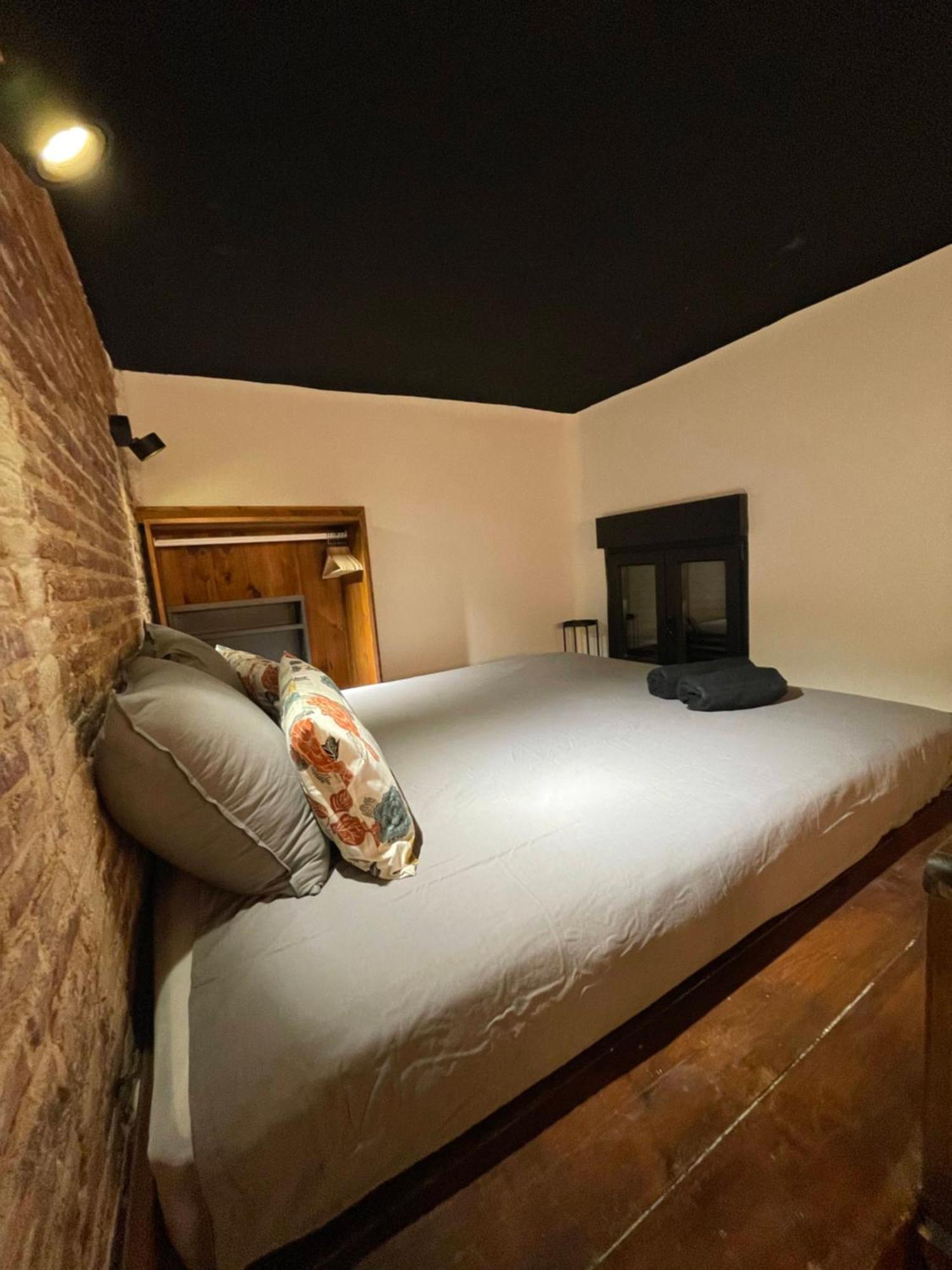Apartamento Moderno En Edificio Historico Madrid Kültér fotó