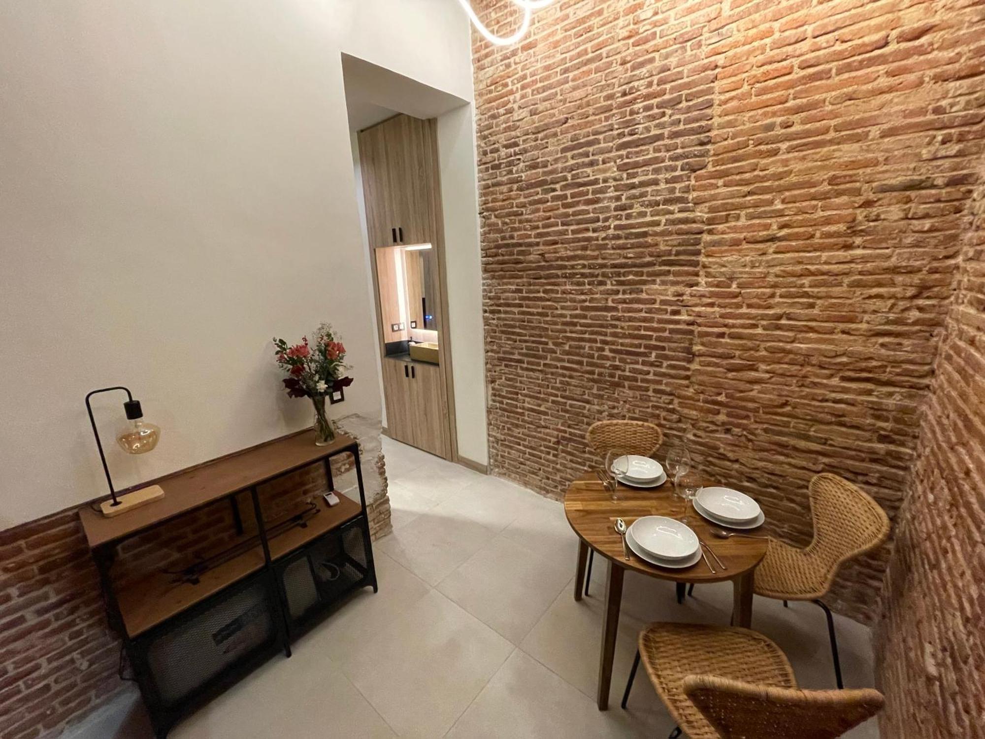 Apartamento Moderno En Edificio Historico Madrid Kültér fotó