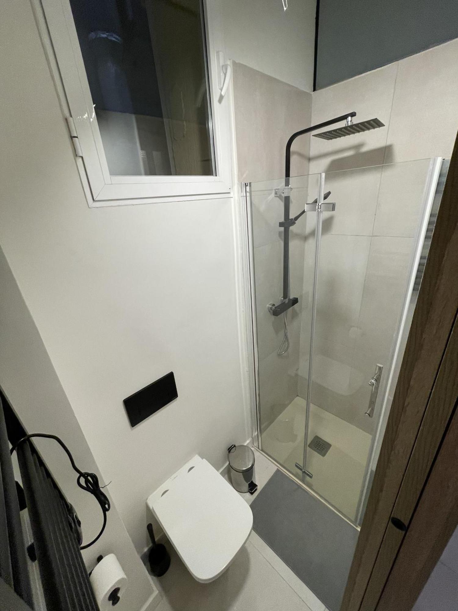 Apartamento Moderno En Edificio Historico Madrid Kültér fotó