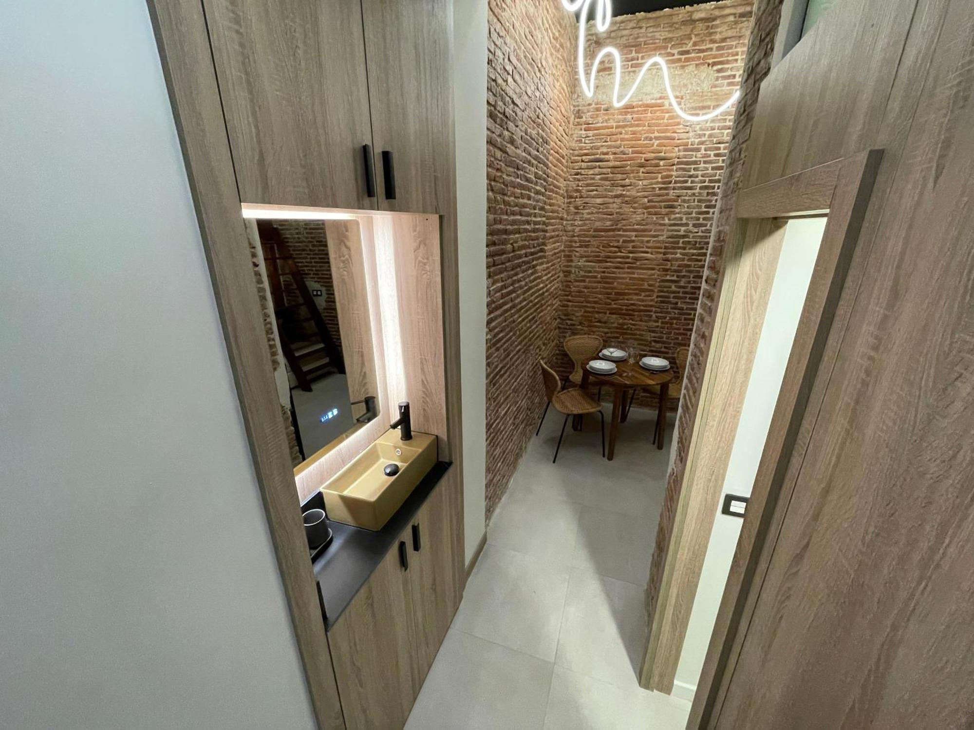 Apartamento Moderno En Edificio Historico Madrid Kültér fotó